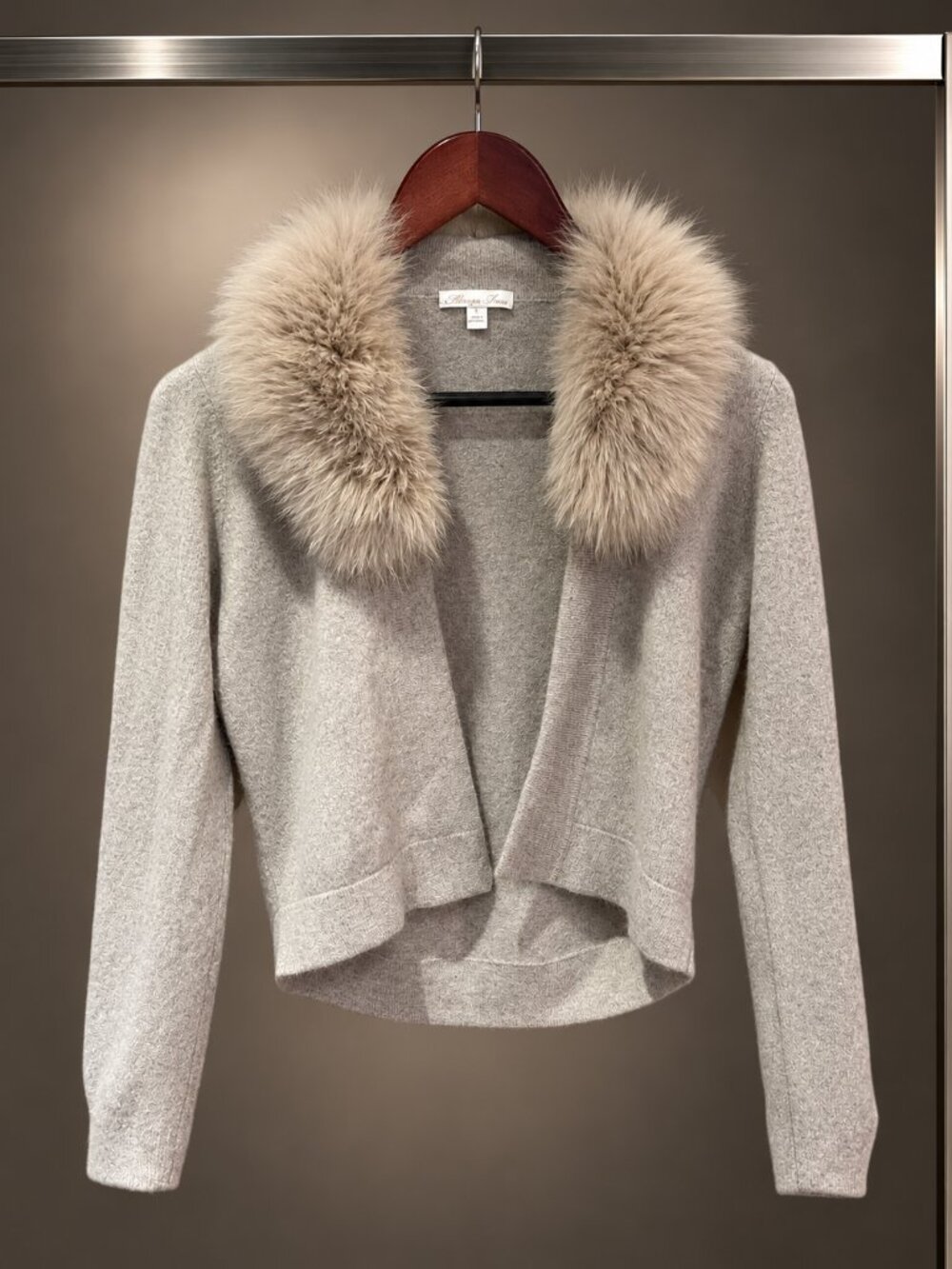 Minnie Rose Cashmere Cropped Cardigan Fox Fur Collar Oatmeal Size XS